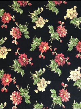 April Cornell for Danica 100% Cotton Cloth Napkins Floral Black Background (4)